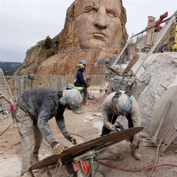 Are they still working on the Crazy Horse Monument