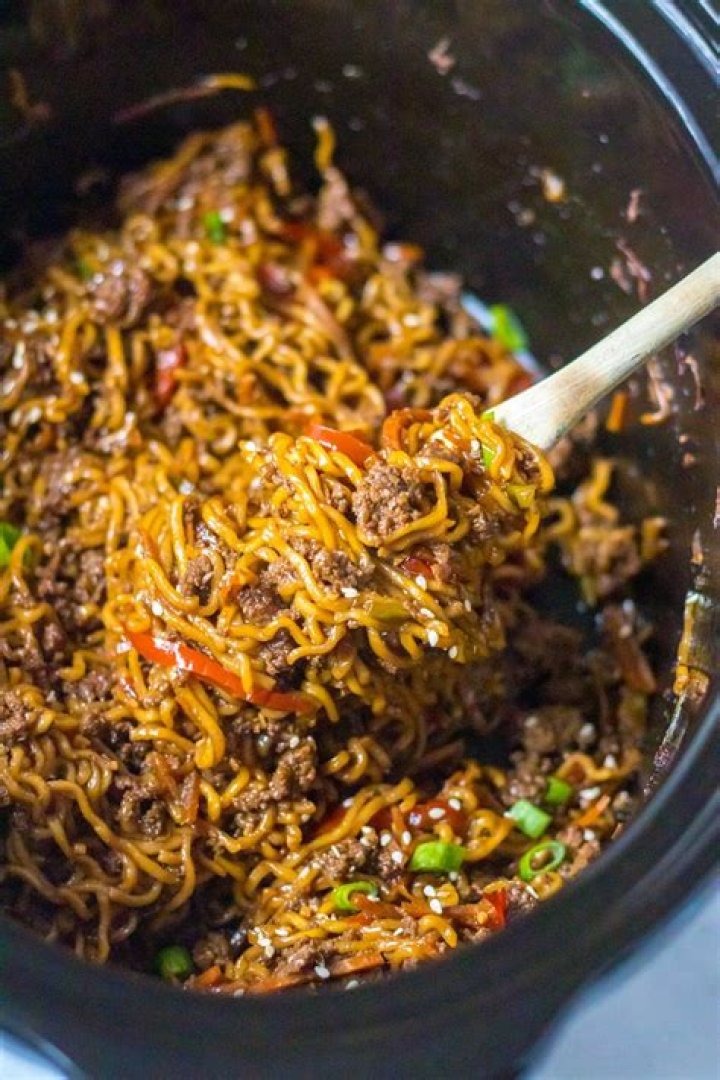 Can you put noodles in slow cooker