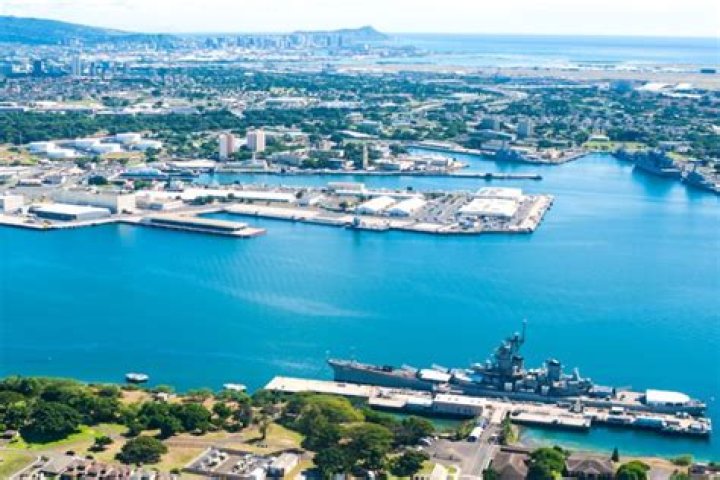 Do Marines get stationed in Hawaii