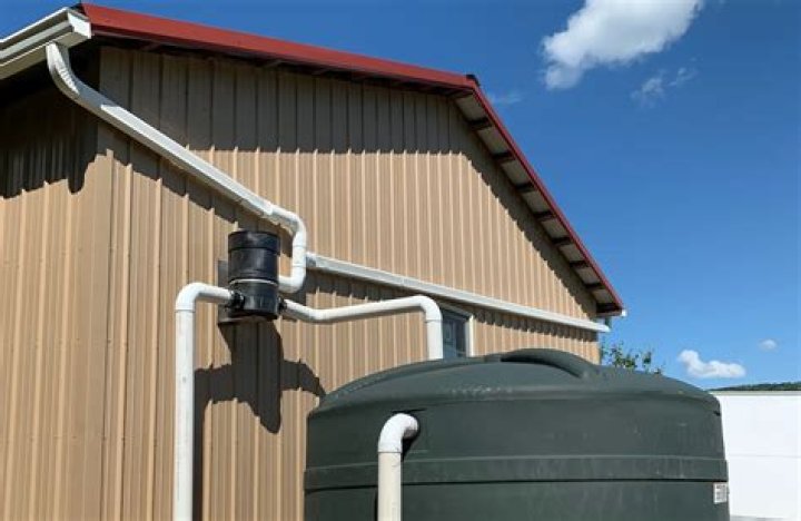 How does a Rainwater Hopper work