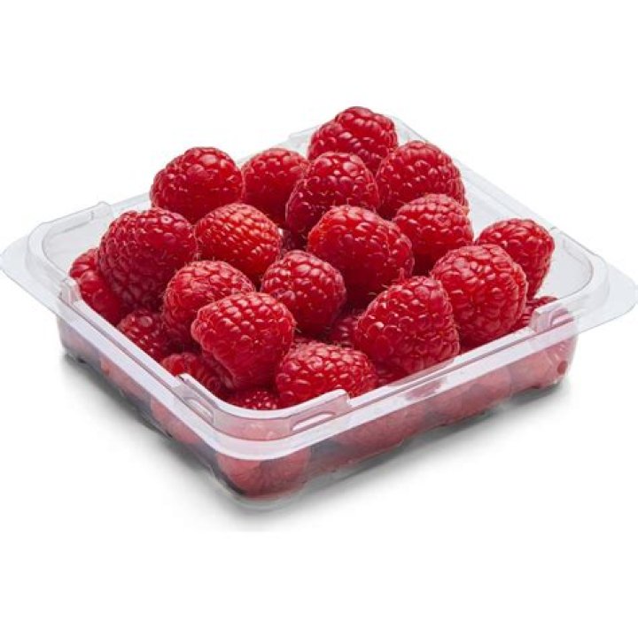 How many calories are in a punnet of raspberries
