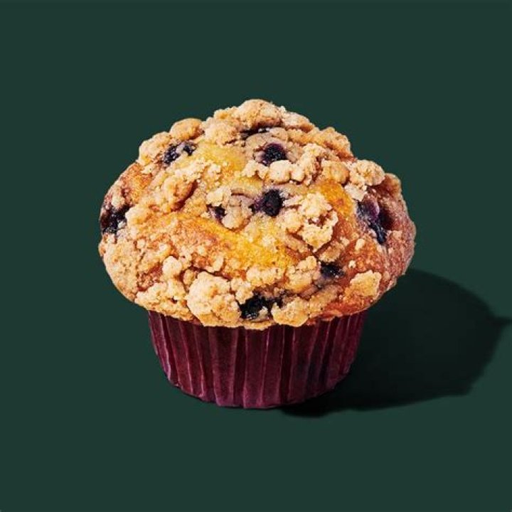 How many calories are in a Starbucks blueberry muffin