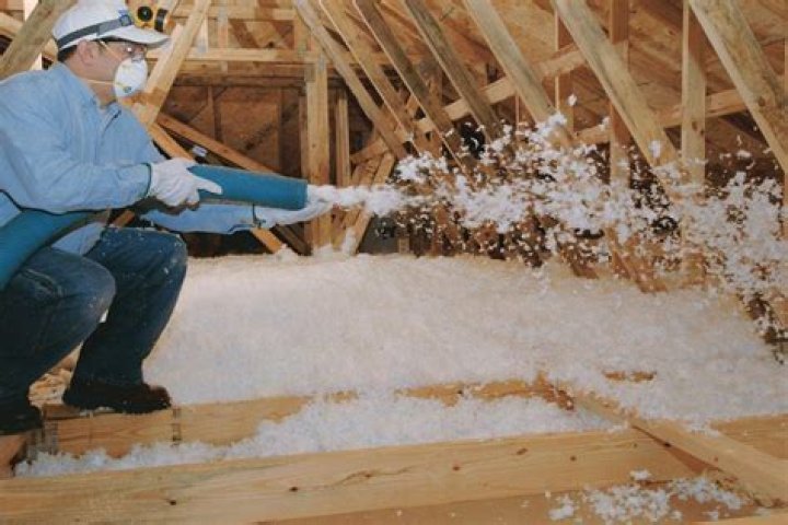 How much does blown in insulation cost
