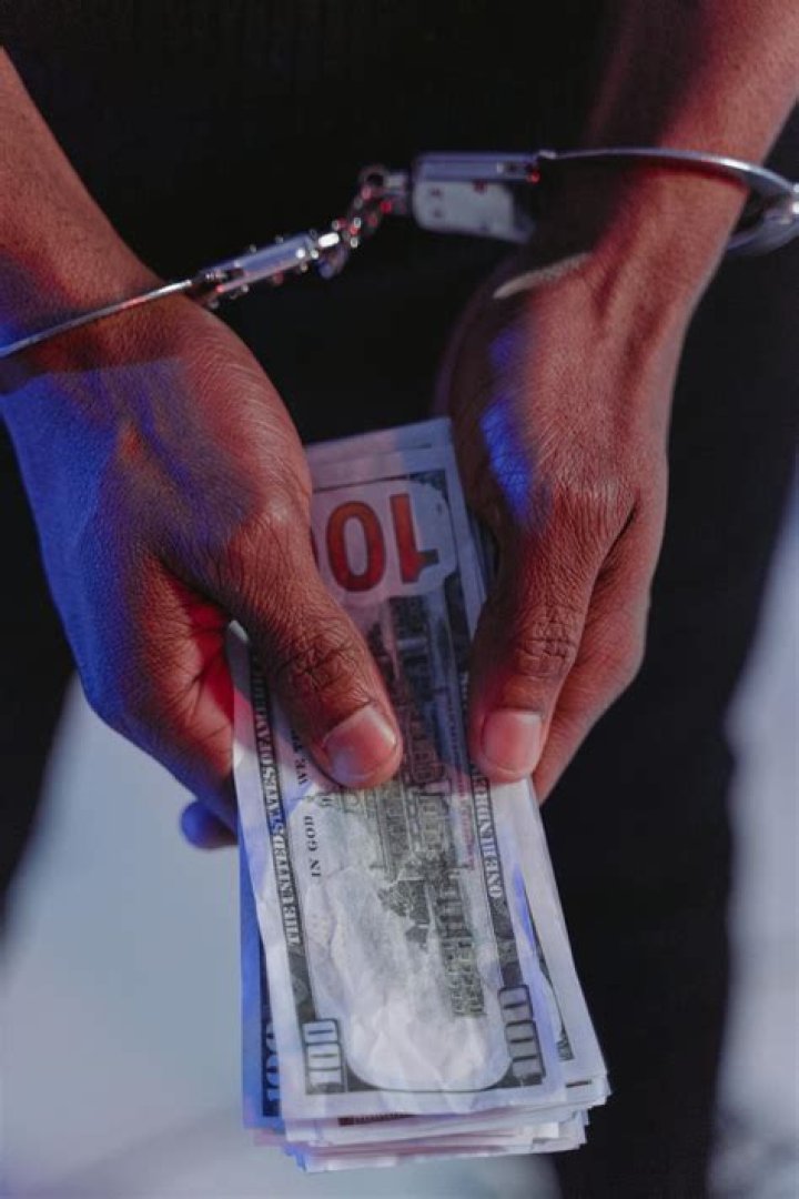 How much money do you have to steal for it to be a felony in Ohio