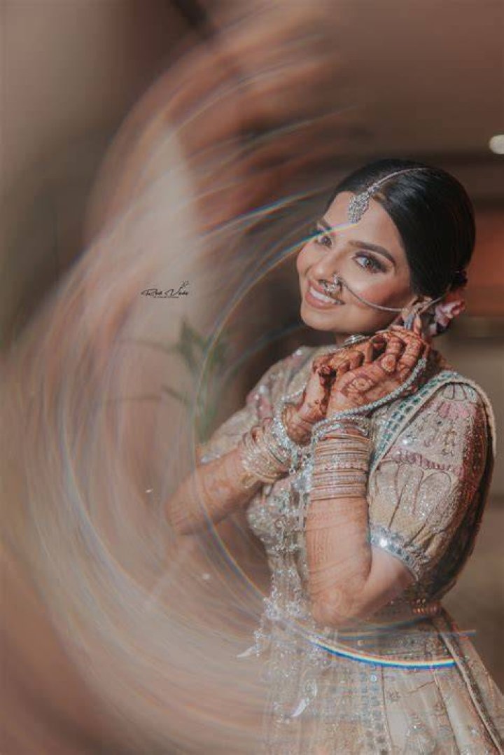 What are bridal pics