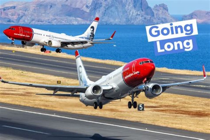 What is a long haul flight Norwegian