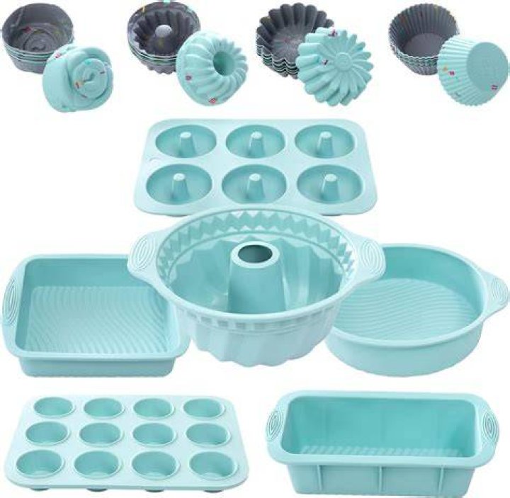 What is the advantage of silicone bakeware