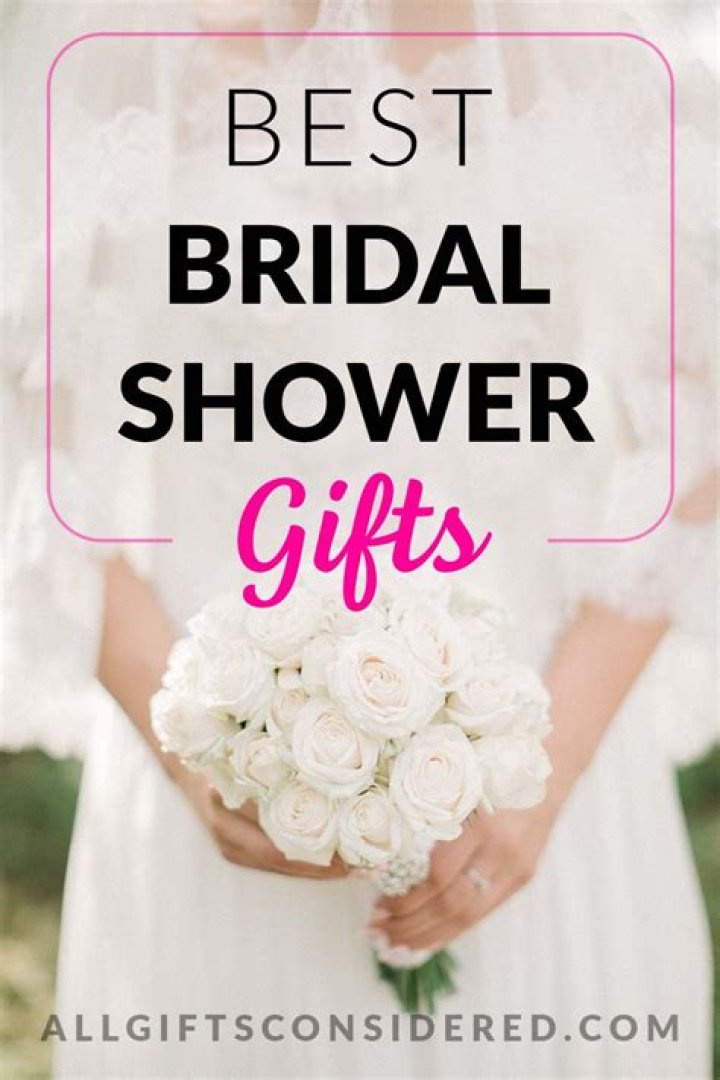 What kind of gifts are given at a bridal shower