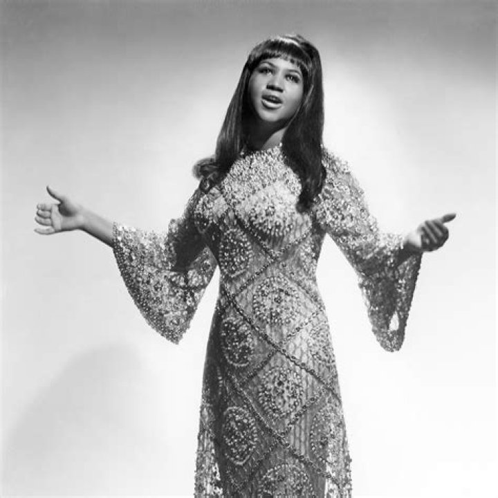 What type of singer is Aretha Franklin