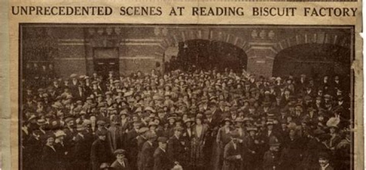 When and where was Huntley and Palmers founded