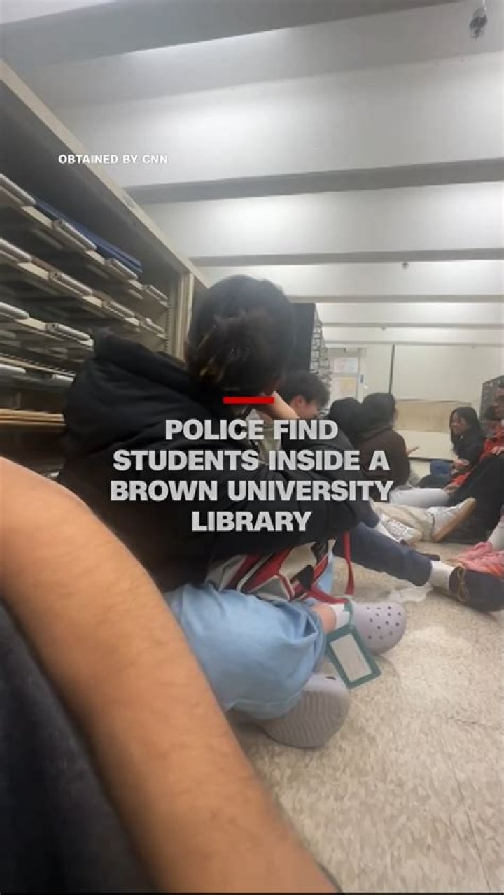 Where do Brown University students hang out