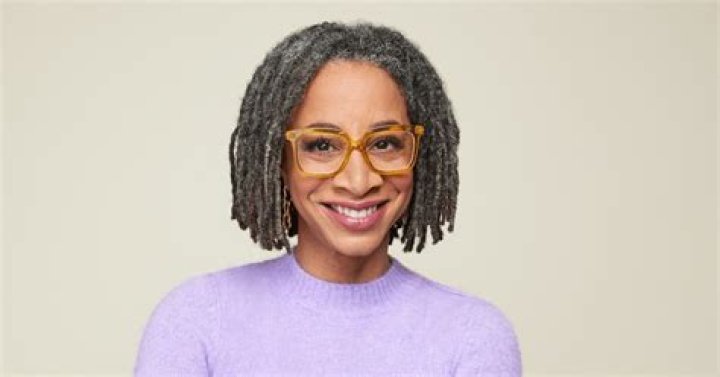 Who is the CEO of the honest company